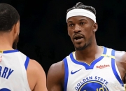 开云体育-勇士客场大胜篮网，库里连砍+壮举