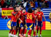 开云官网-西班牙选手在自行车赛中奋勇夺冠，实力强劲的简单介绍