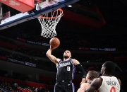 开云下载-国王球星拼尽全力，仍难逃败局