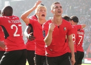 开云体育下载-包含蒙彼利埃防线犀利，主场零封尼斯笑到最后的词条