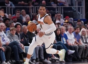 开云APP-快船完胜篮网，福克斯高光表现的简单介绍