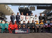 开云体育平台APP-索伯车队轻取威廉姆斯，拉塞尔带队取胜