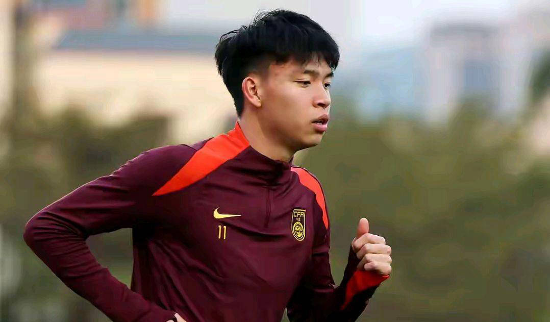 佩鲁贾球员伤愈复出,备战接下来的比赛 佩鲁贾球员伤愈复出,备战接下来的比赛