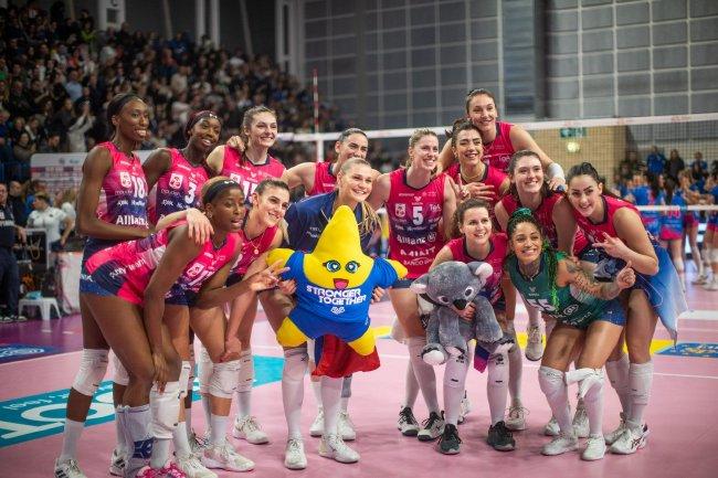 包含诺瓦拉主场击败阿尔比诺莱夫,喜迎三分的词条 包含诺瓦拉主场击败阿尔比诺莱夫,喜迎三分的词条