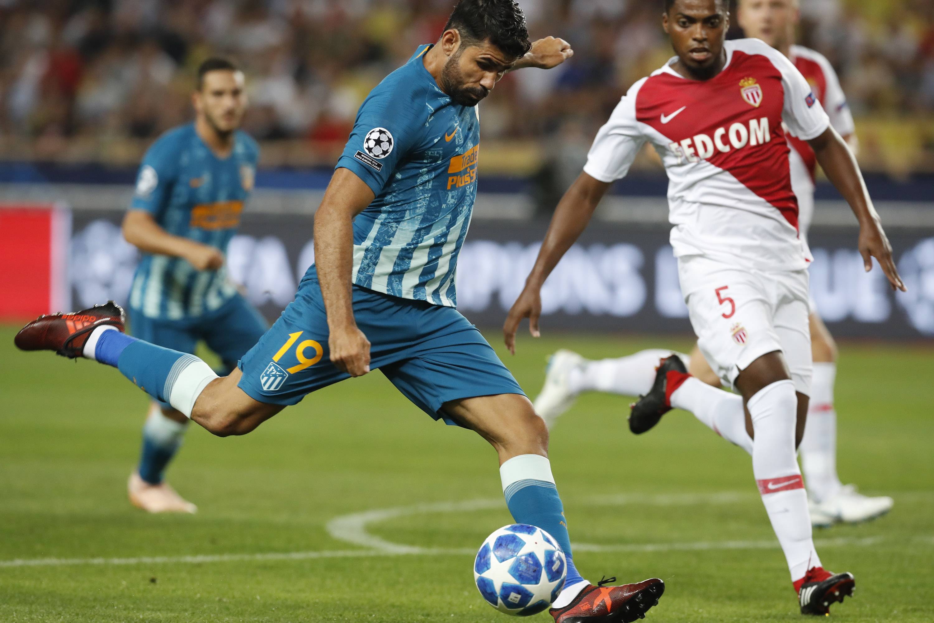 摩纳哥客场战胜雷恩，取得宝贵三分