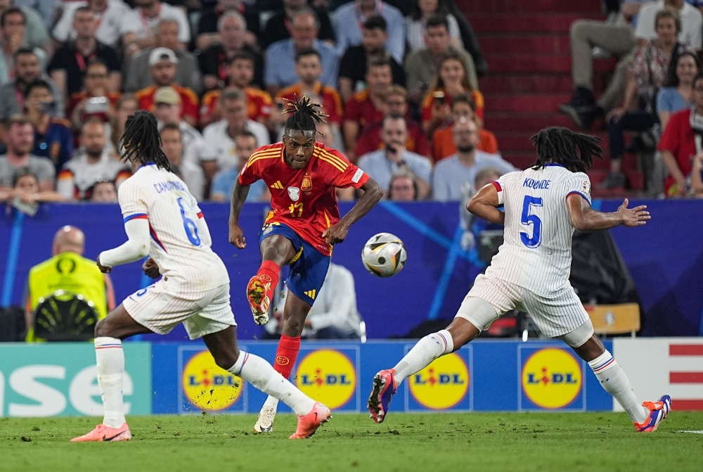 塞内加尔队大胜波黑队晋级欧洲杯小组赛最后决赛的简单介绍