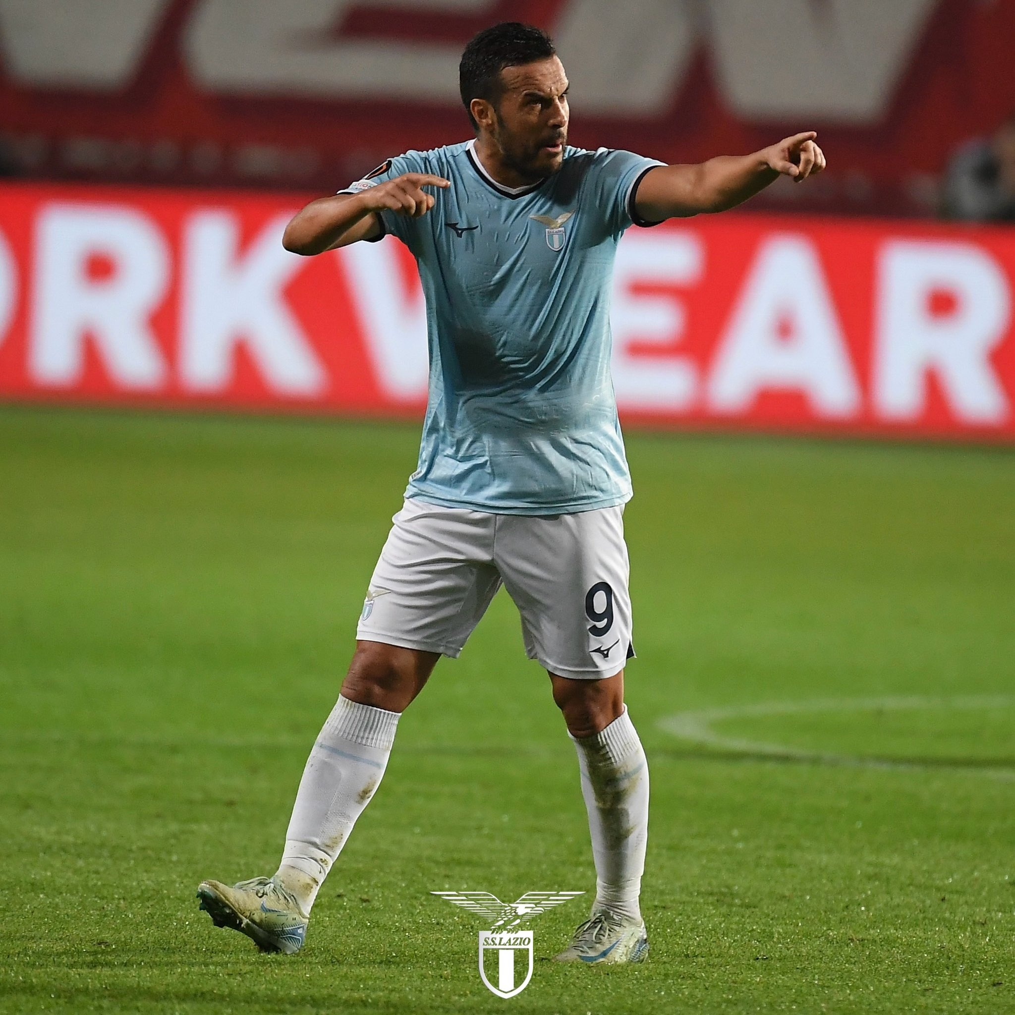 拉齐奥主帅抨击裁判,认为判罚有失公正 拉齐奥主帅抨击裁判,认为判罚有失公正