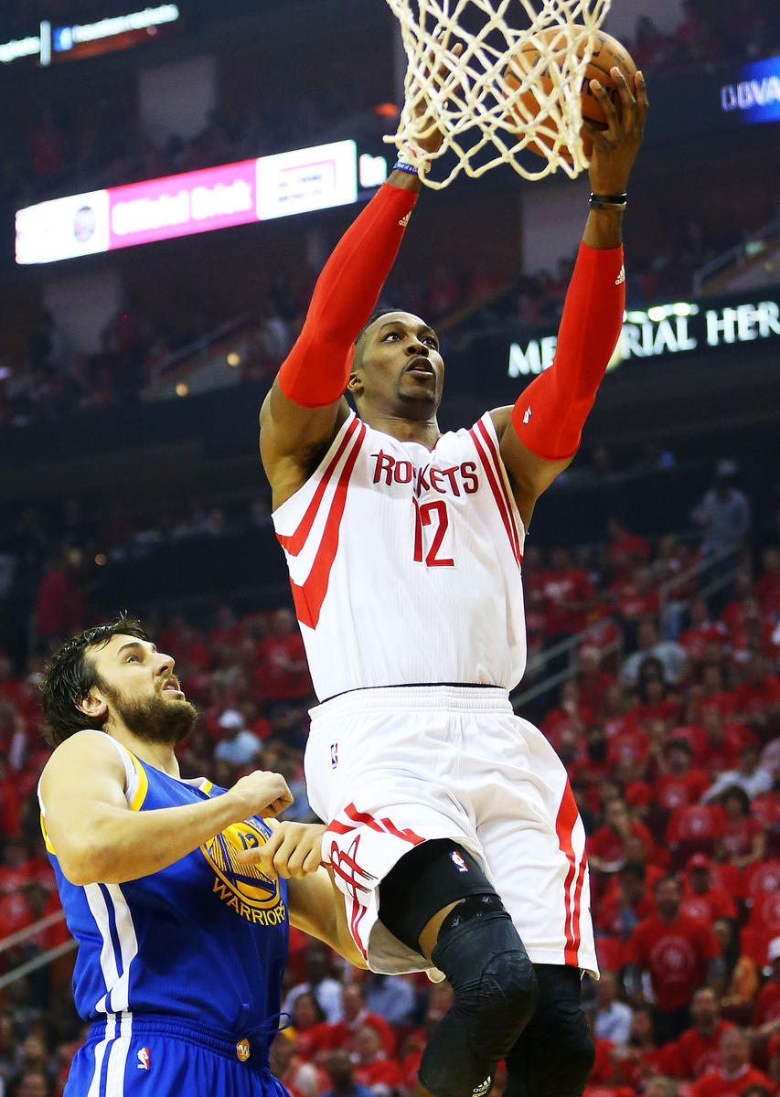 火箭全队上演绝地反击，取得胜利