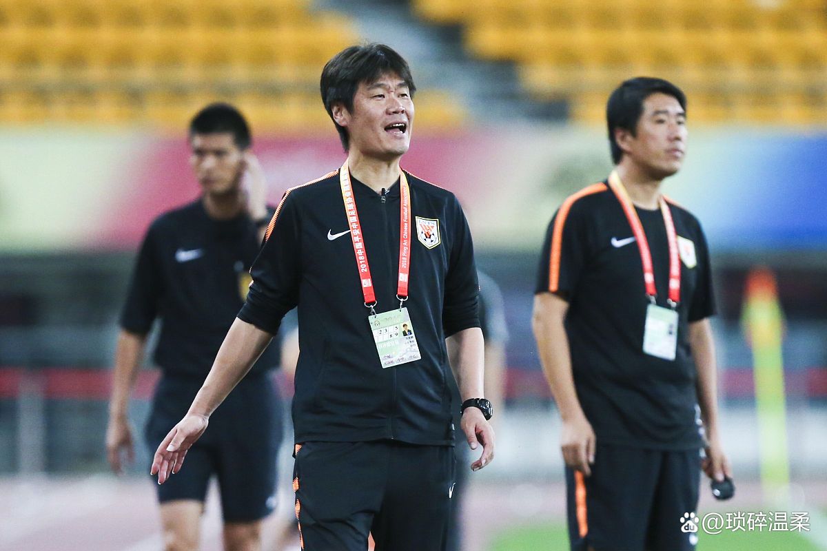 鲁能爆冷不敌低排名球队,失误频频的简单介绍 鲁能爆冷不敌低排名球队,失误频频的简单介绍