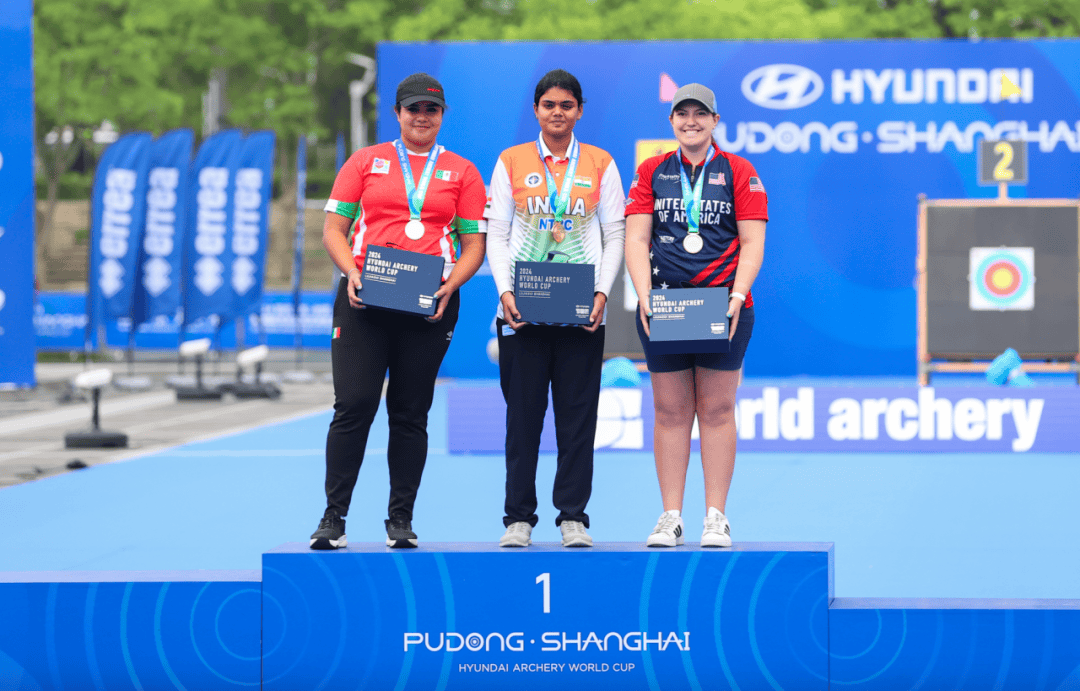 奥地利选手稳居榜首,金牌初现 奥地利选手稳居榜首,金牌初现