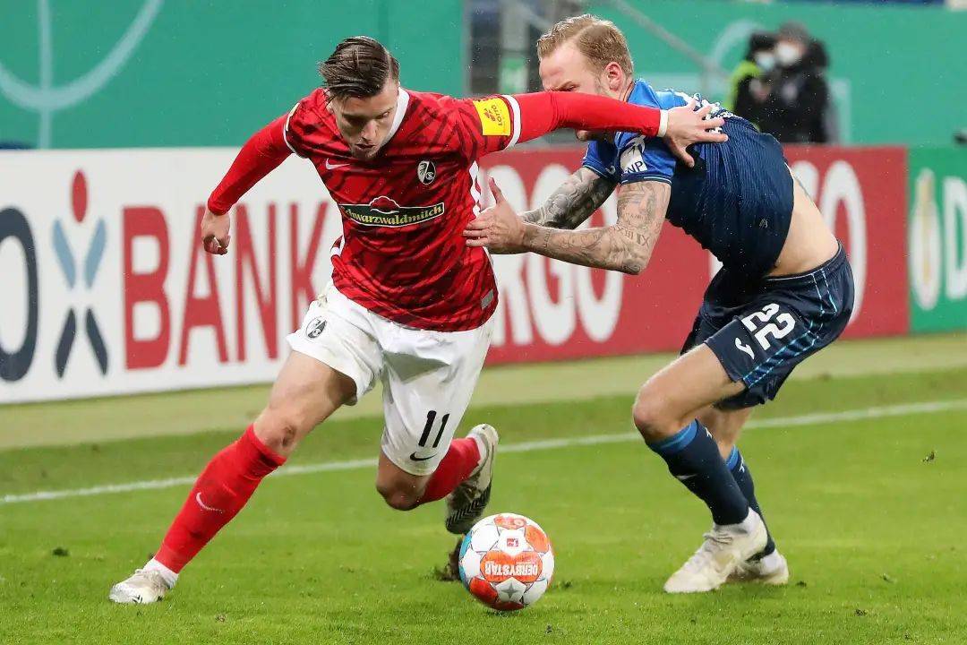 弗赖堡主帅发表战术，追求全取三分的简单介绍