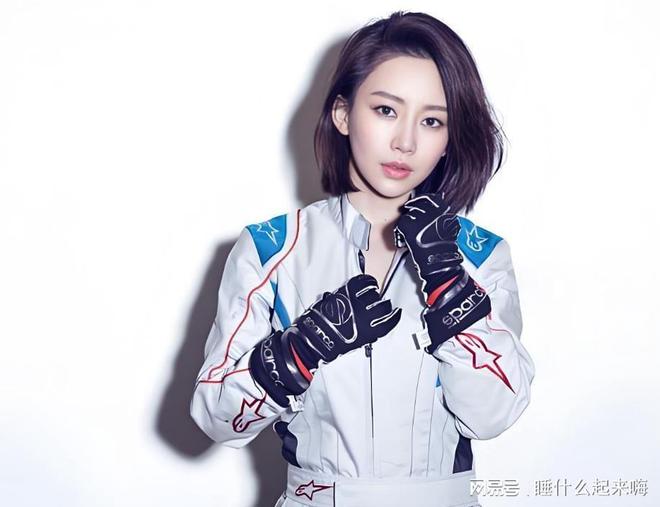 俄罗斯击剑选手实力出众，令人瞩目