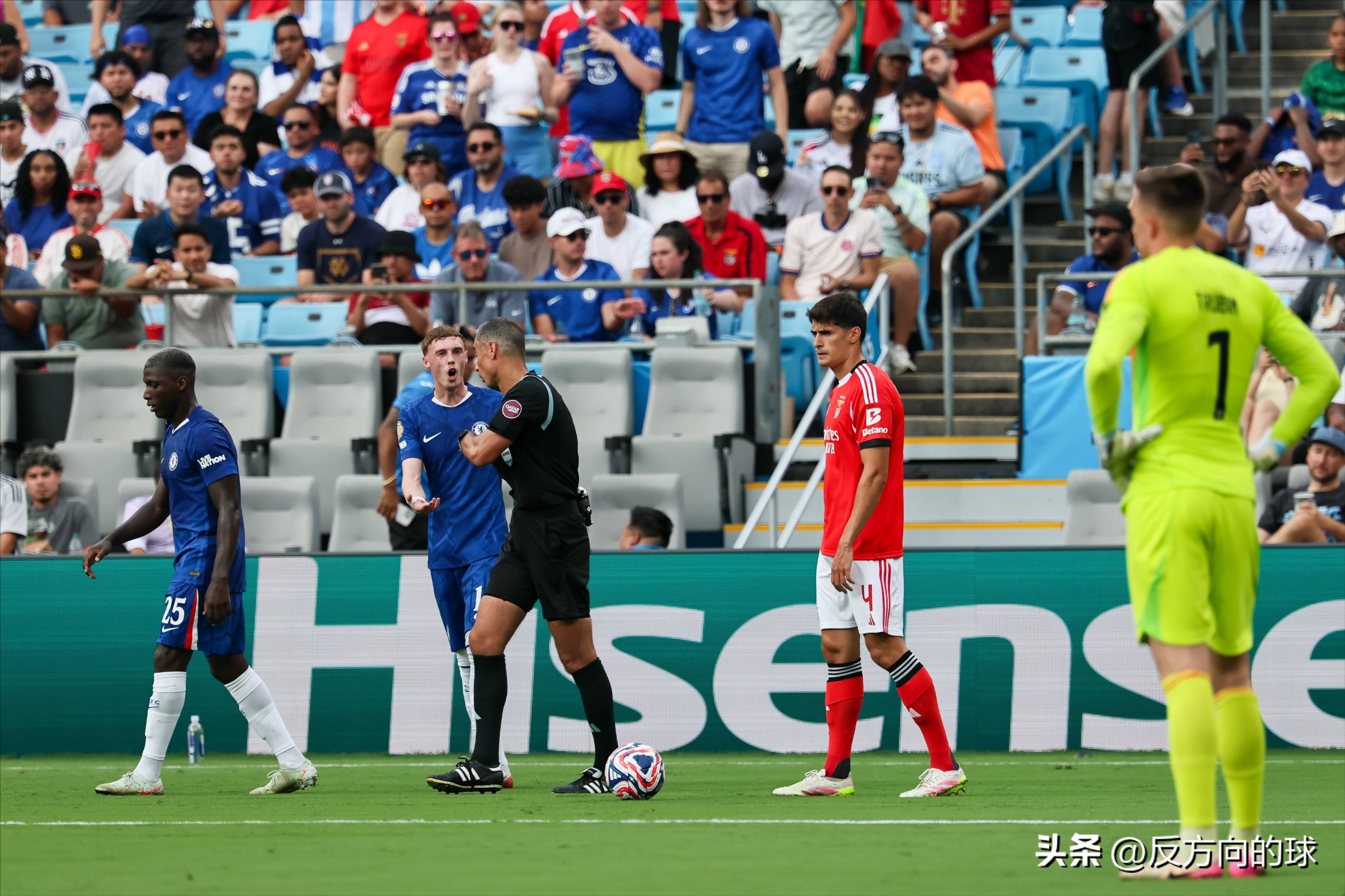 切尔西意外失利，陷入晋级困境