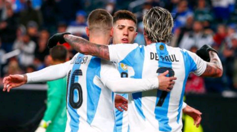 阿根廷队在友谊赛中击败对手