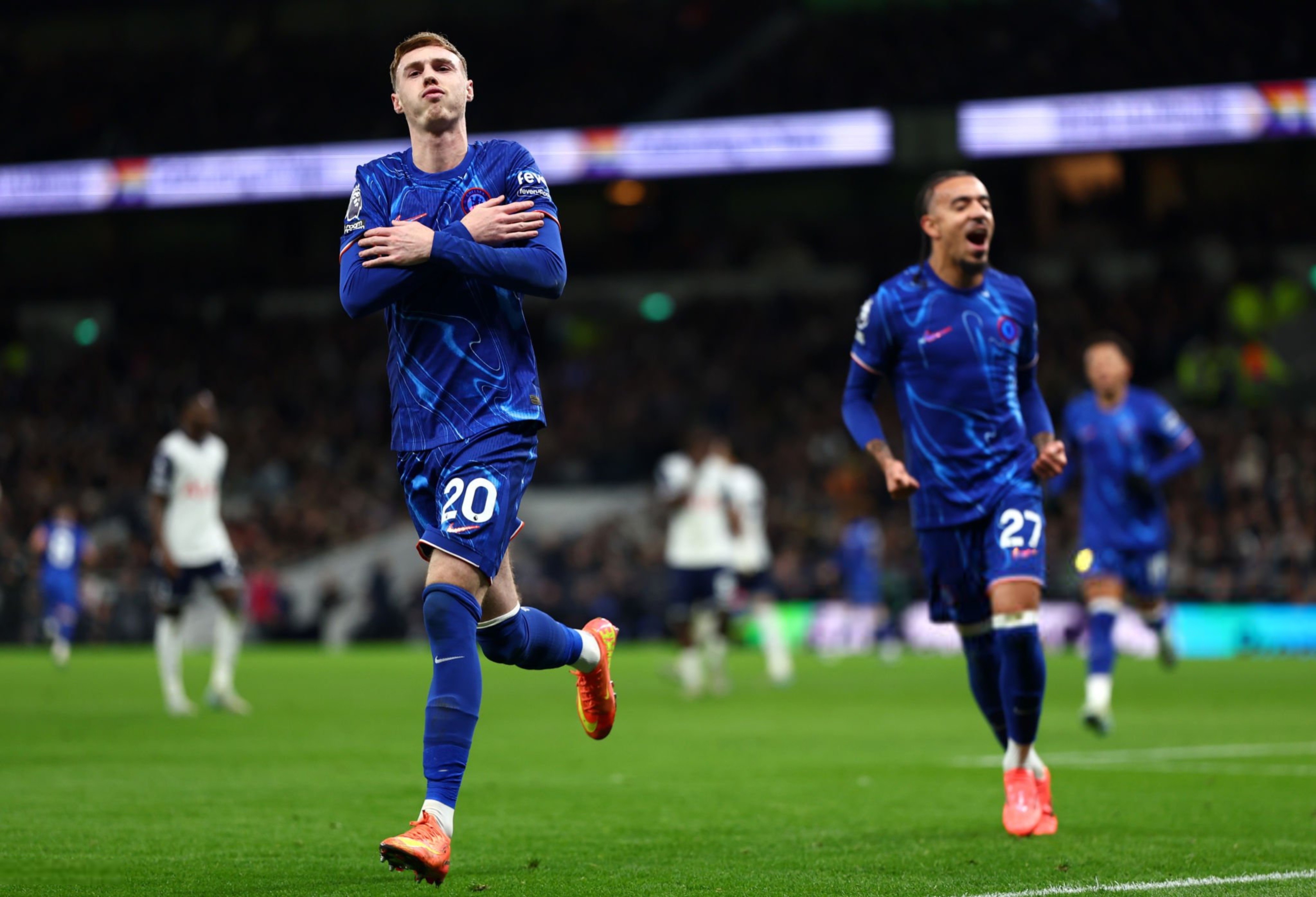 切尔西主场胜出，争夺淘汰赛资格的简单介绍