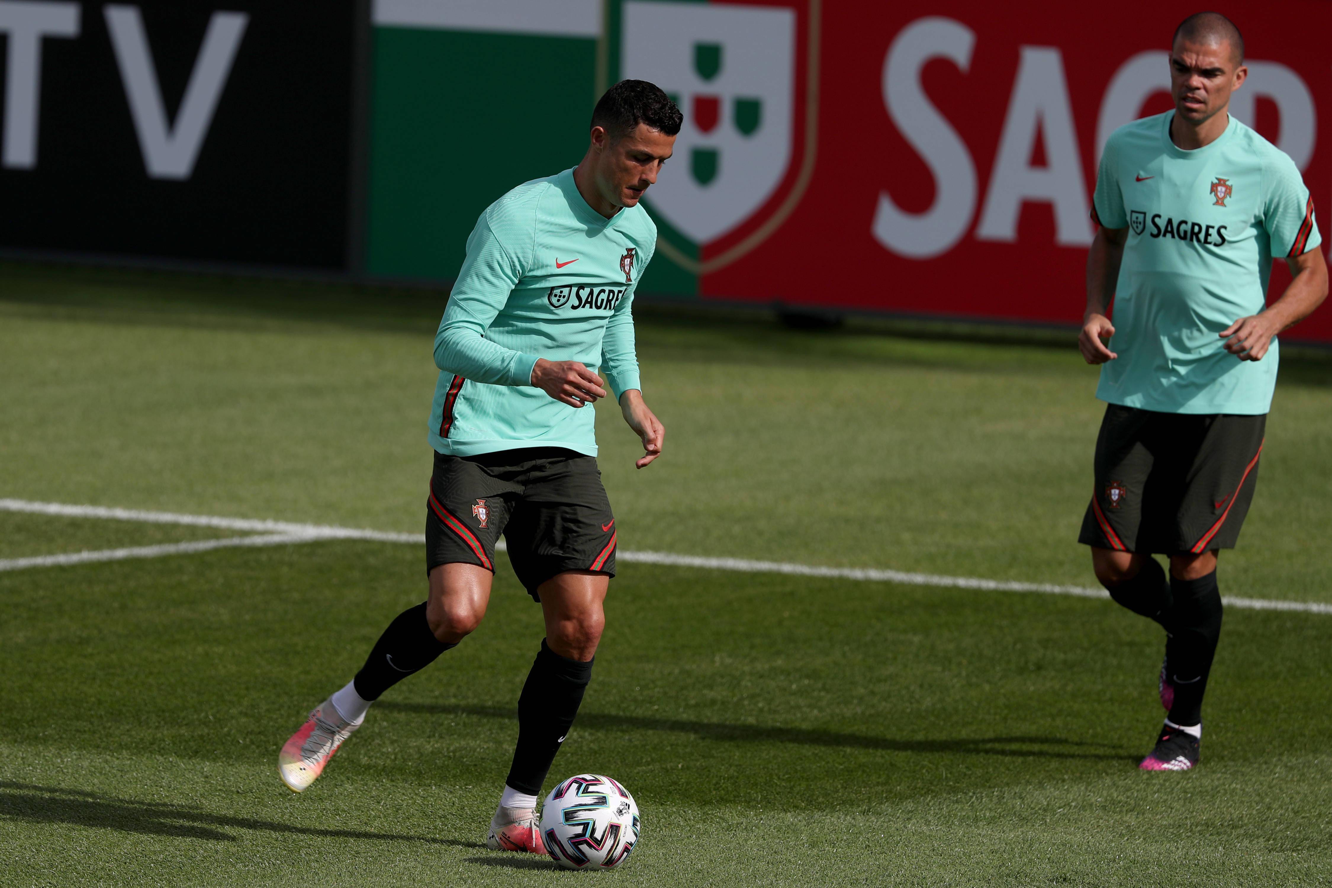 匈牙利队不敌俄罗斯,止步八强 匈牙利队不敌俄罗斯,止步八强