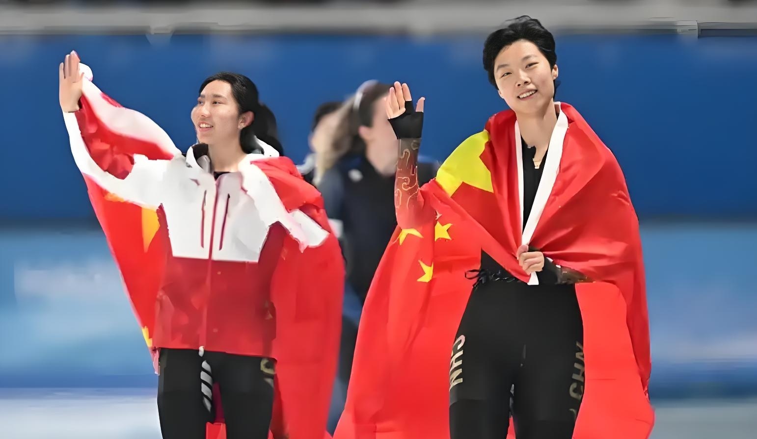 关于比赛拼搏！中国队锤炼团结力量，提高战斗力的信息