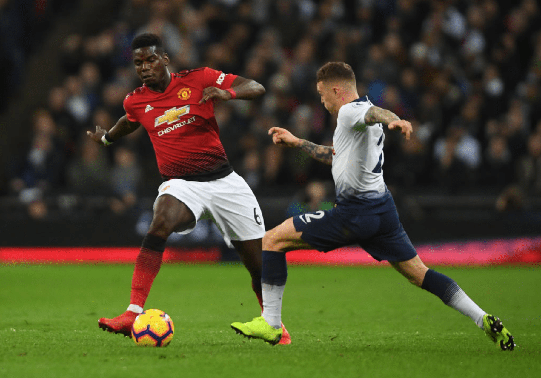 热刺迎来一场惊险的高尔夫对决的简单介绍 热刺迎来一场惊险的高尔夫对决的简单介绍