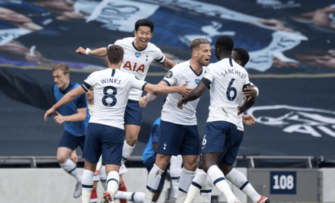 热刺迎来一场惊险的高尔夫对决的简单介绍 热刺迎来一场惊险的高尔夫对决的简单介绍