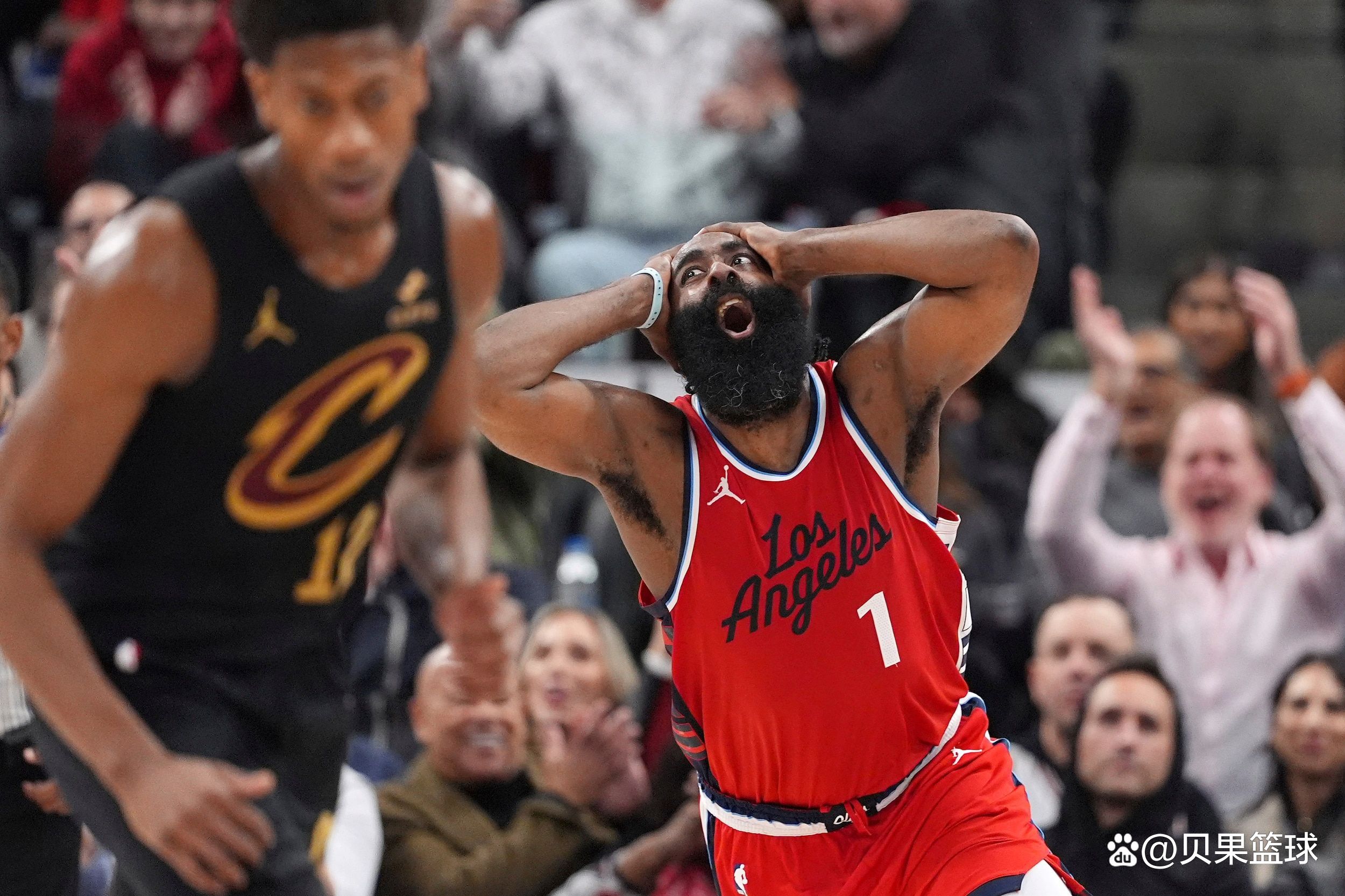 篮球比赛中球队实力悬殊,胜负如期而定 篮球比赛中球队实力悬殊,胜负如期而定