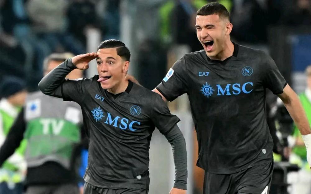 国际米兰壮举横扫那不勒斯锁定意甲亚军的简单介绍 国际米兰壮举横扫那不勒斯锁定意甲亚军的简单介绍