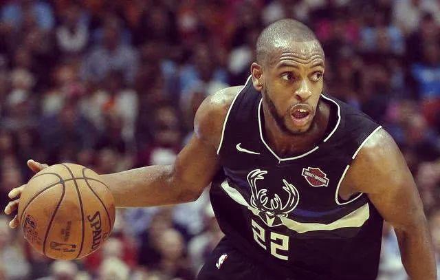 球队选拔新秀球员,实力注入 球队选拔新秀球员,实力注入