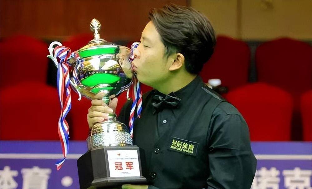 包含球队众志成城，冲击冠军无往不利的词条