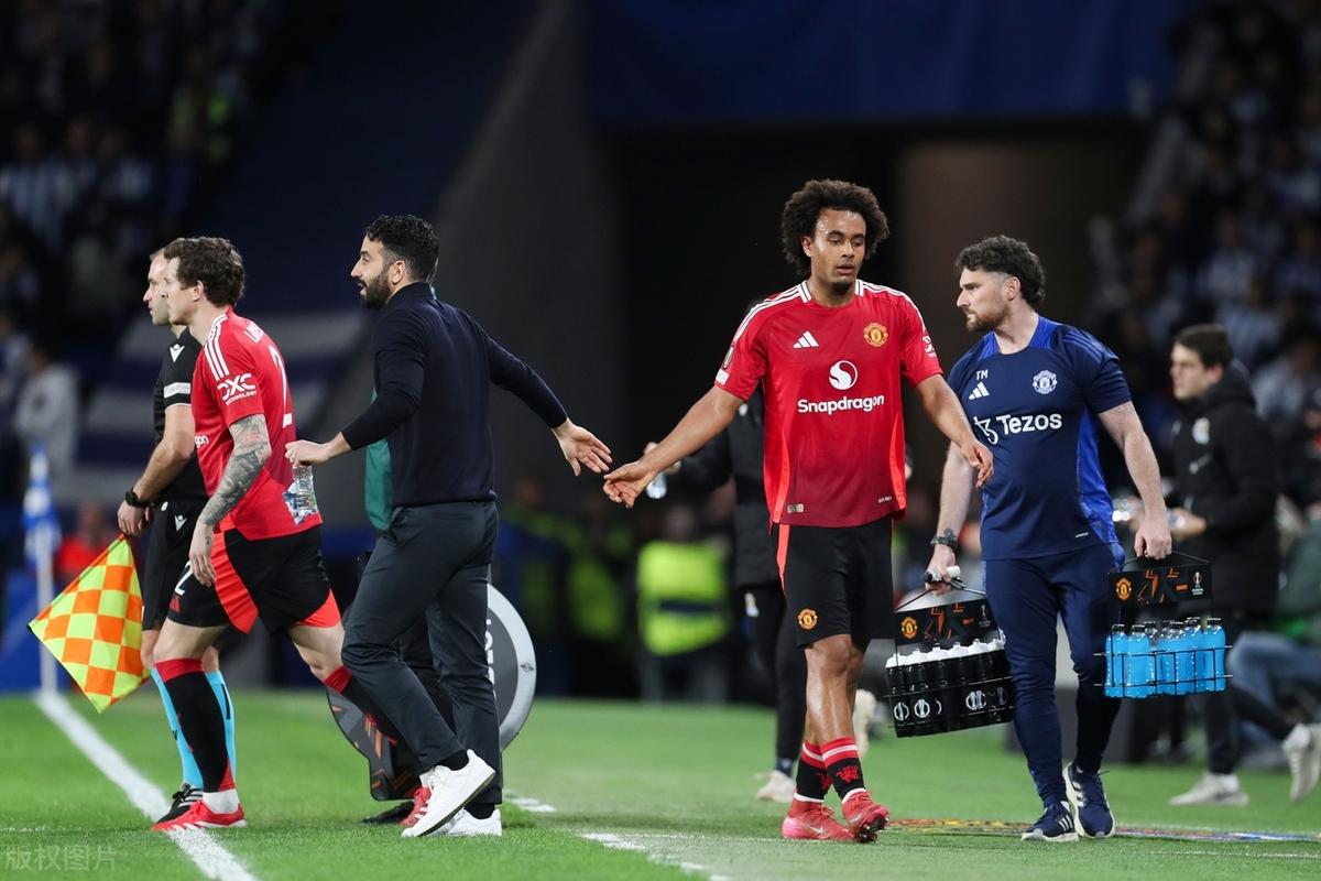 包含阿森纳主帅表示球队状态持续上升的词条