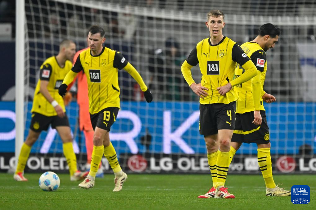 法兰克福球员展现出色状态击败对手 法兰克福球员展现出色状态击败对手