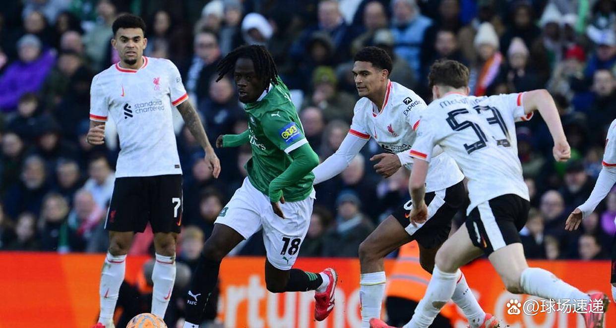 利兹联中场核心遭停赛,球队实力受损 利兹联中场核心遭停赛,球队实力受损