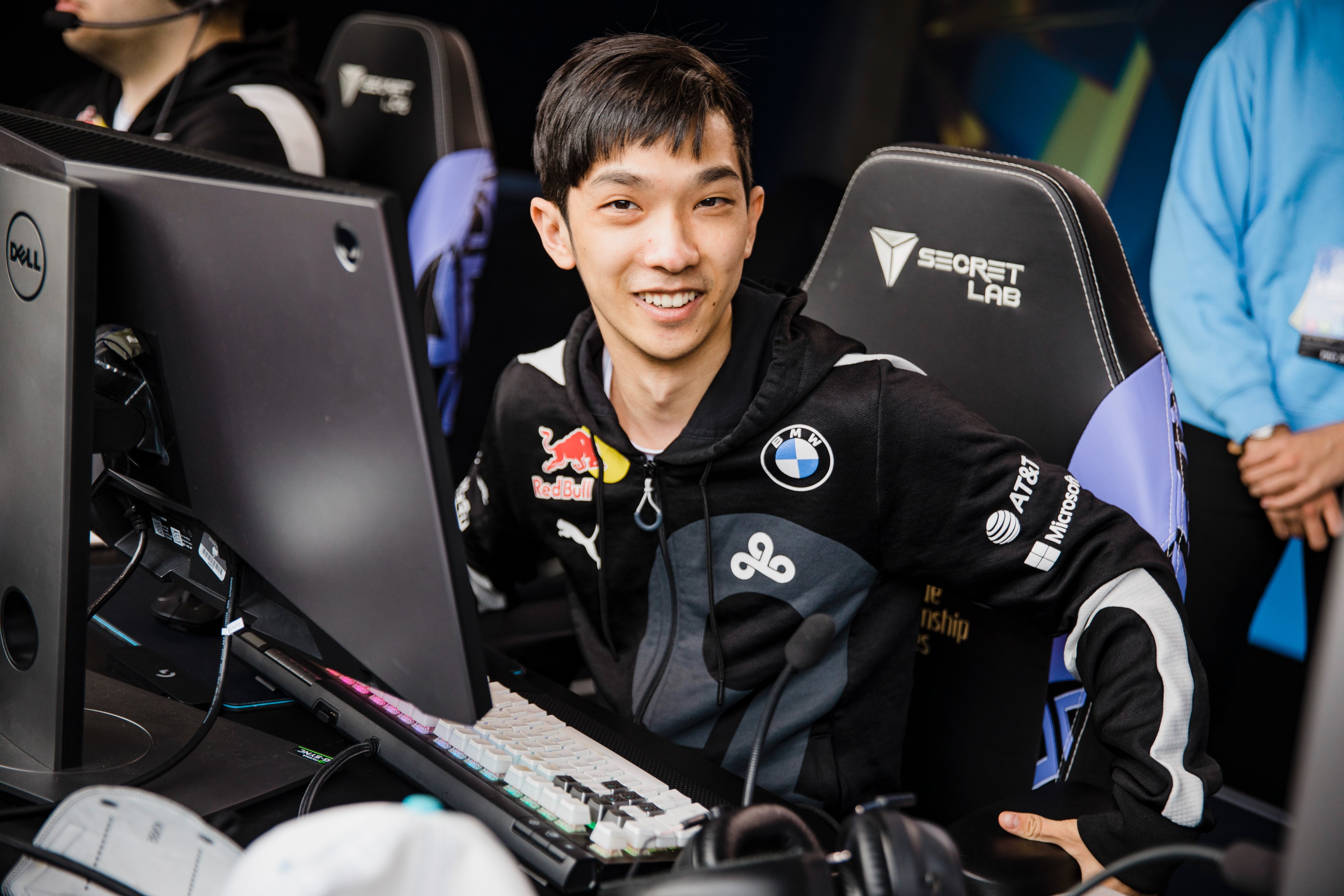 TSM横扫GEN，Inspired操刀奇招英雄翻盘成都决赛之夜3:2（成都）