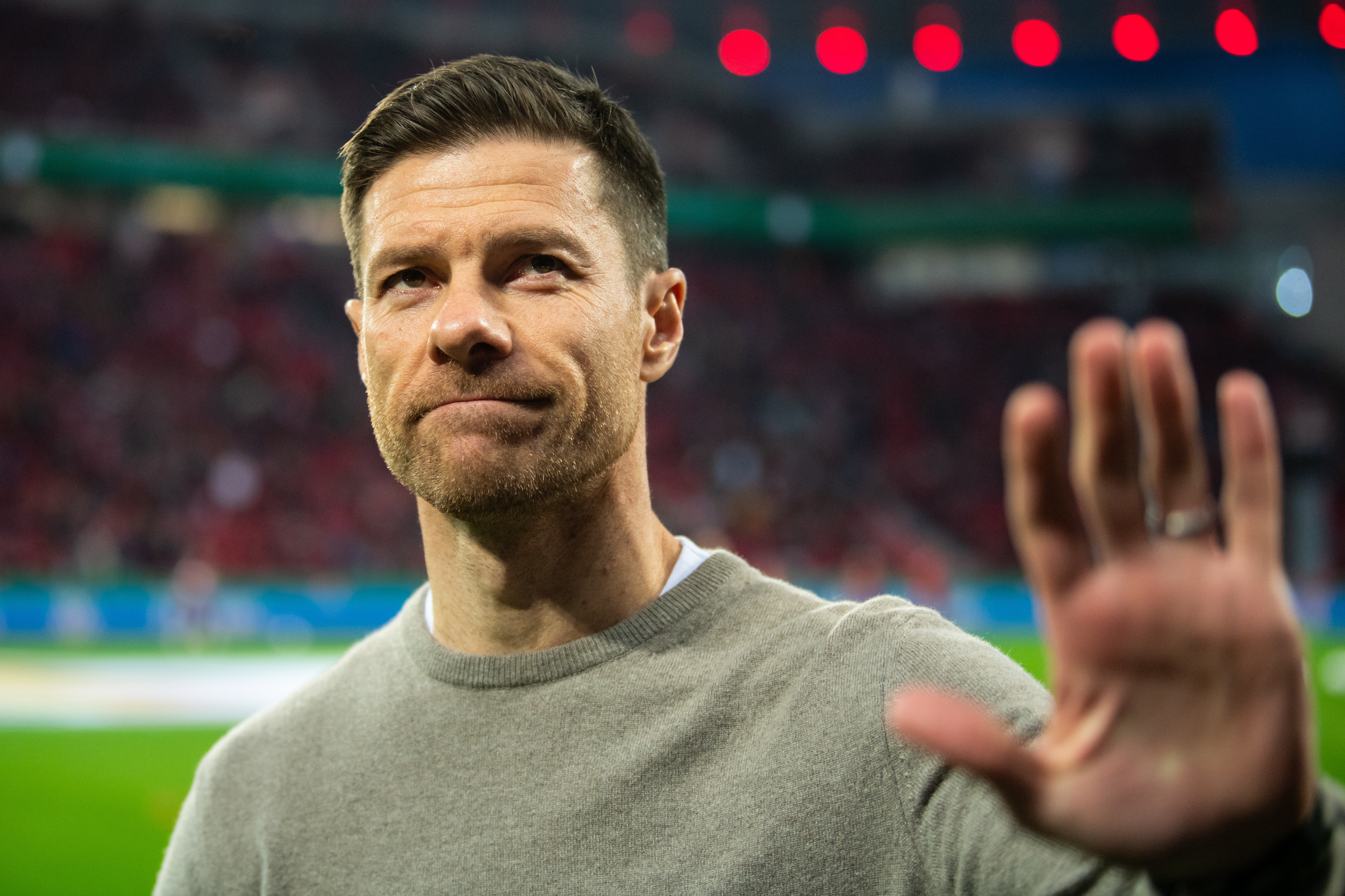 勒沃库森球员状态走高,球队希望排名提升的简单介绍 勒沃库森球员状态走高,球队希望排名提升的简单介绍