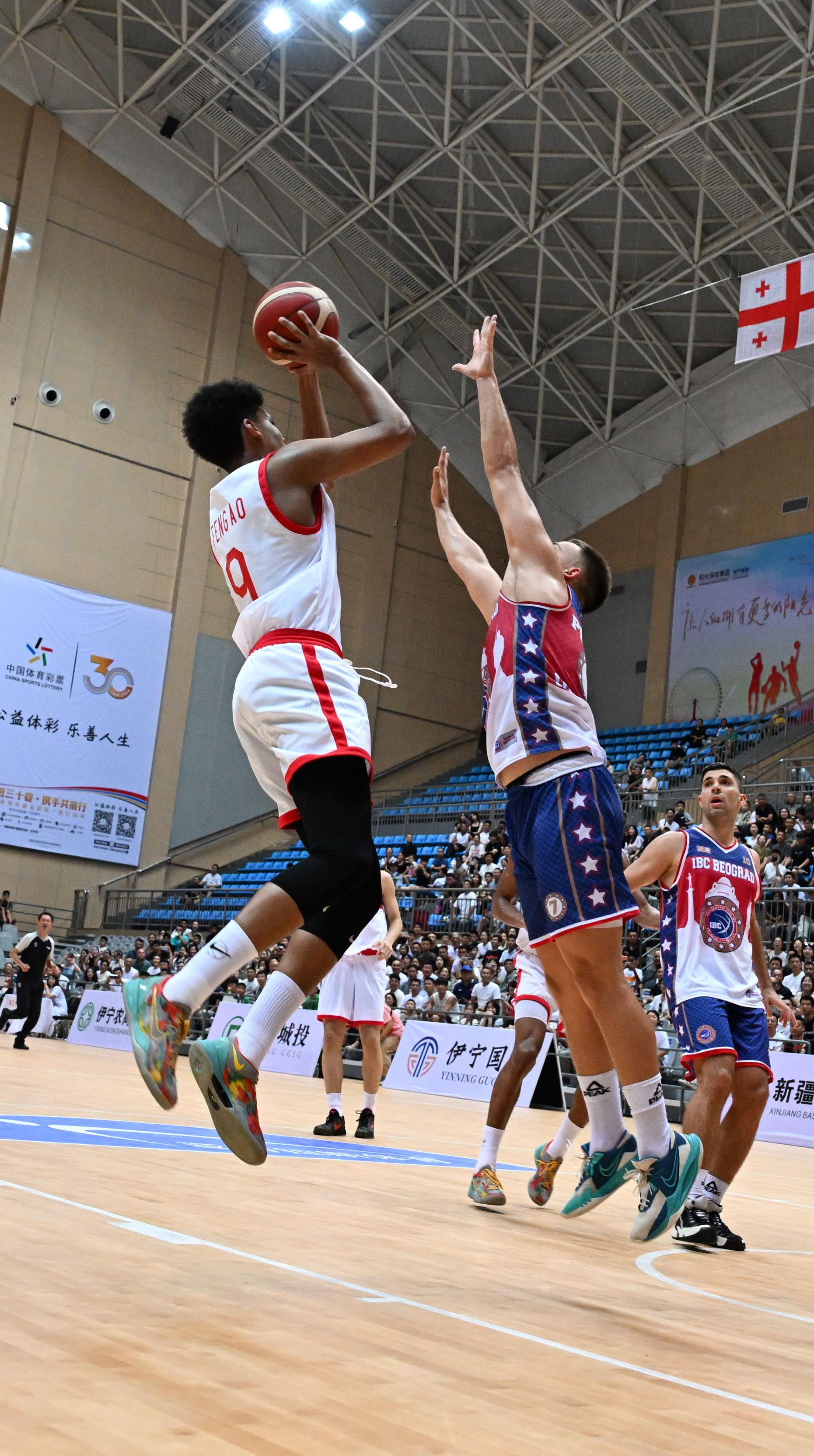 塞尔维亚代表团在篮球比赛中闯入四强的简单介绍