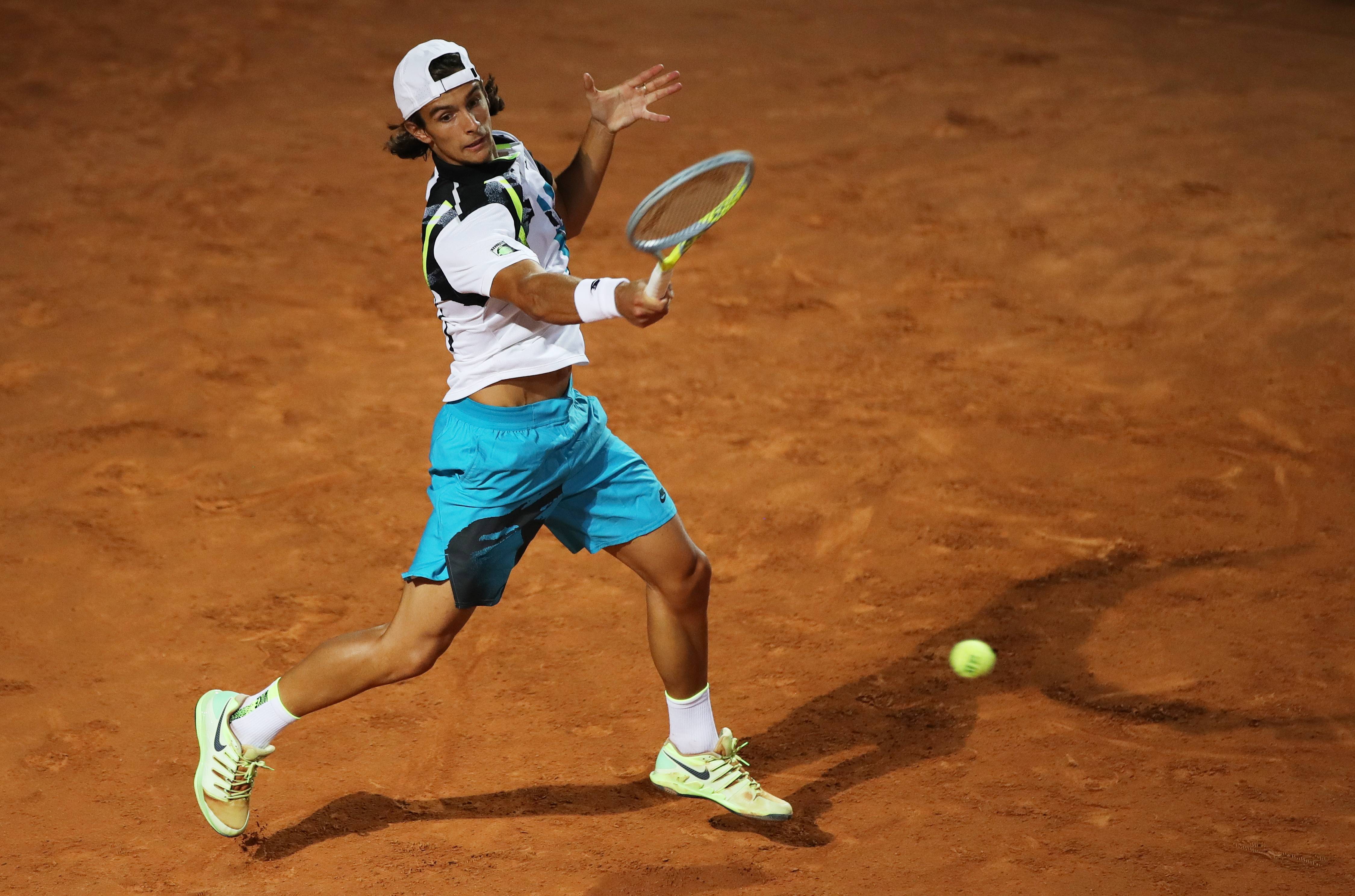 日本网球队血洗意大利网球队,穆雷统治全场的简单介绍 日本网球队血洗意大利网球队,穆雷统治全场的简单介绍