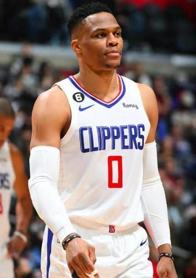 包含美国男篮血洗阿根廷男篮，威斯布鲁克关键制胜的词条