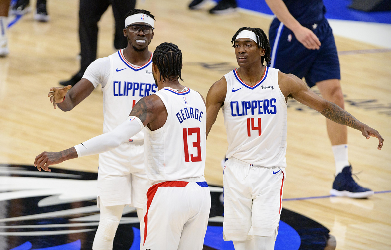 包含快船横扫凯尔特人,易建联带队取胜的词条 包含快船横扫凯尔特人,易建联带队取胜的词条